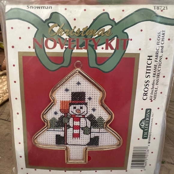 Vintage cross stitch patterns - Picture 3 of 6